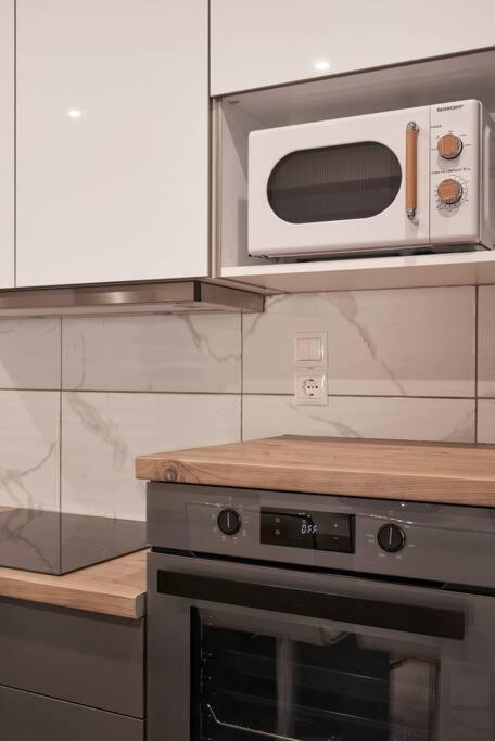 Fix 2Bd Apartment With Parthenon View 아테네 외부 사진