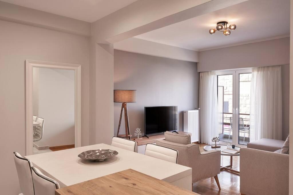 Fix 2Bd Apartment With Parthenon View 아테네 외부 사진